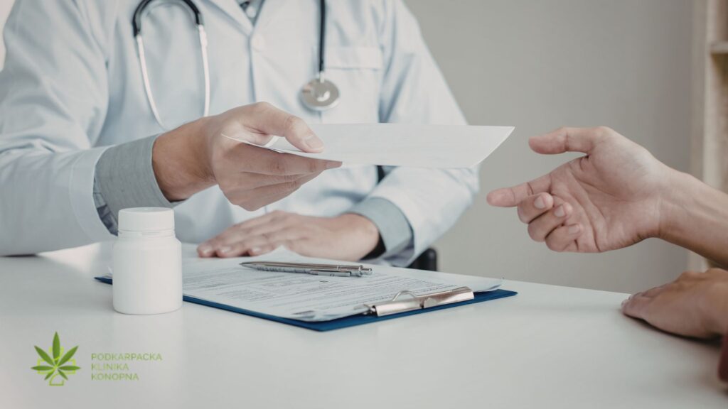 Dlaczego lekarze boją się przepisywać medyczną marihuanę? Fakty o barierach w polskiej medycynie